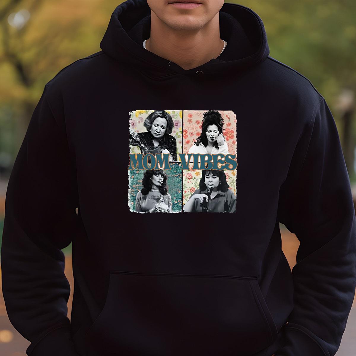 90s Mom Vintage Retro Funny Mom Life Unisex T-Shirt