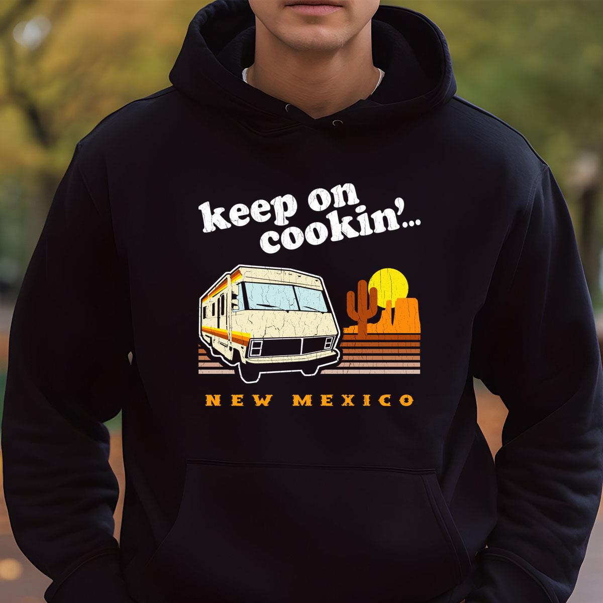 Breaking Bad RV New Mexico Desert Landscape Vintage Graphic T-Shirt
