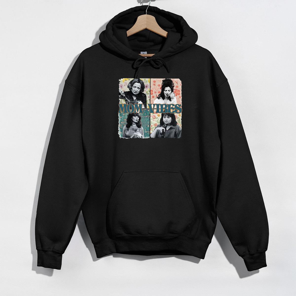 90s Mom Vintage Retro Funny Mom Life Unisex T-Shirt