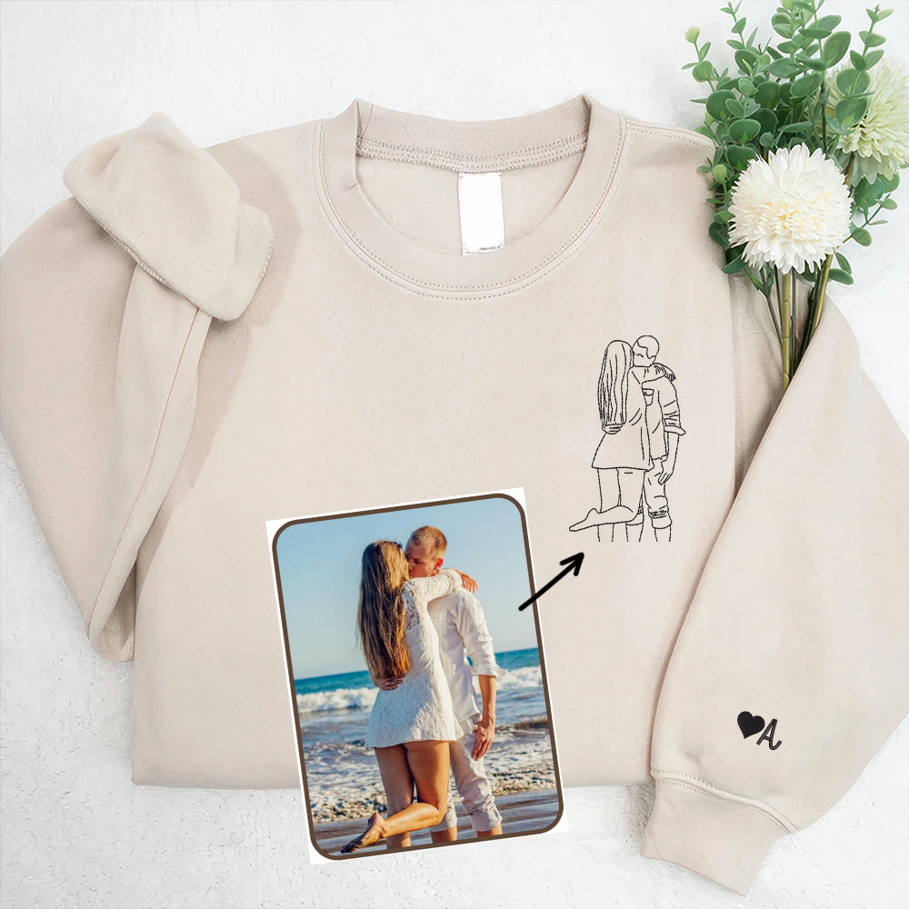 Personalized Picture Outline Hoodie Sweatshirt, Portrait Photo Couple Outline Sweatshirt, Custom Line Art Photo Hoodie - Perfect for Cozy Couples Gifts