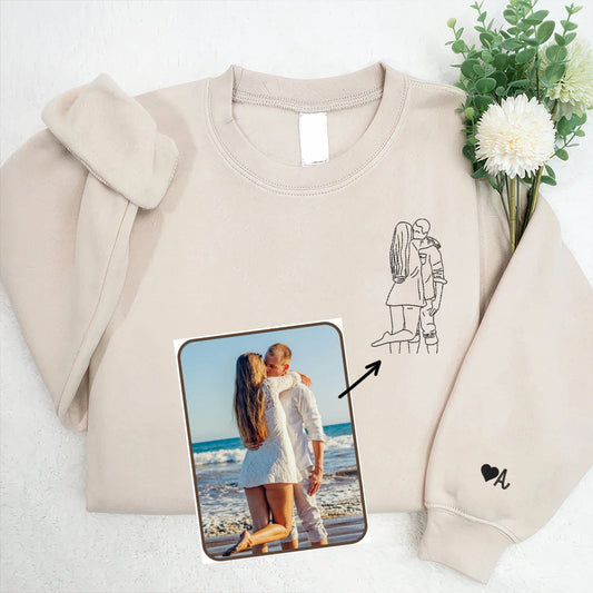 Personalized Picture Outline Hoodie Sweatshirt, Portrait Photo Couple Outline Sweatshirt, Custom Line Art Photo Hoodie - Perfect for Cozy Couples Gifts