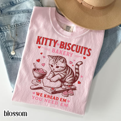 Valentine’s Day Baking Cat Graphic T-Shirt – Cute Kitty Biscuit Tee for Cat Lovers