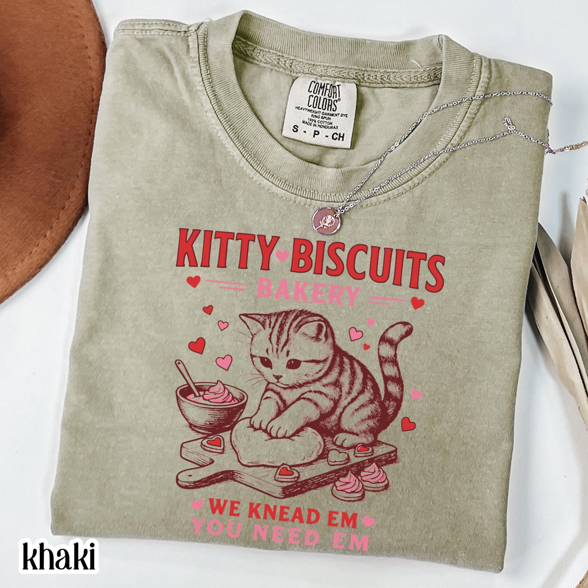 Valentine’s Day Baking Cat Graphic T-Shirt – Cute Kitty Biscuit Tee for Cat Lovers
