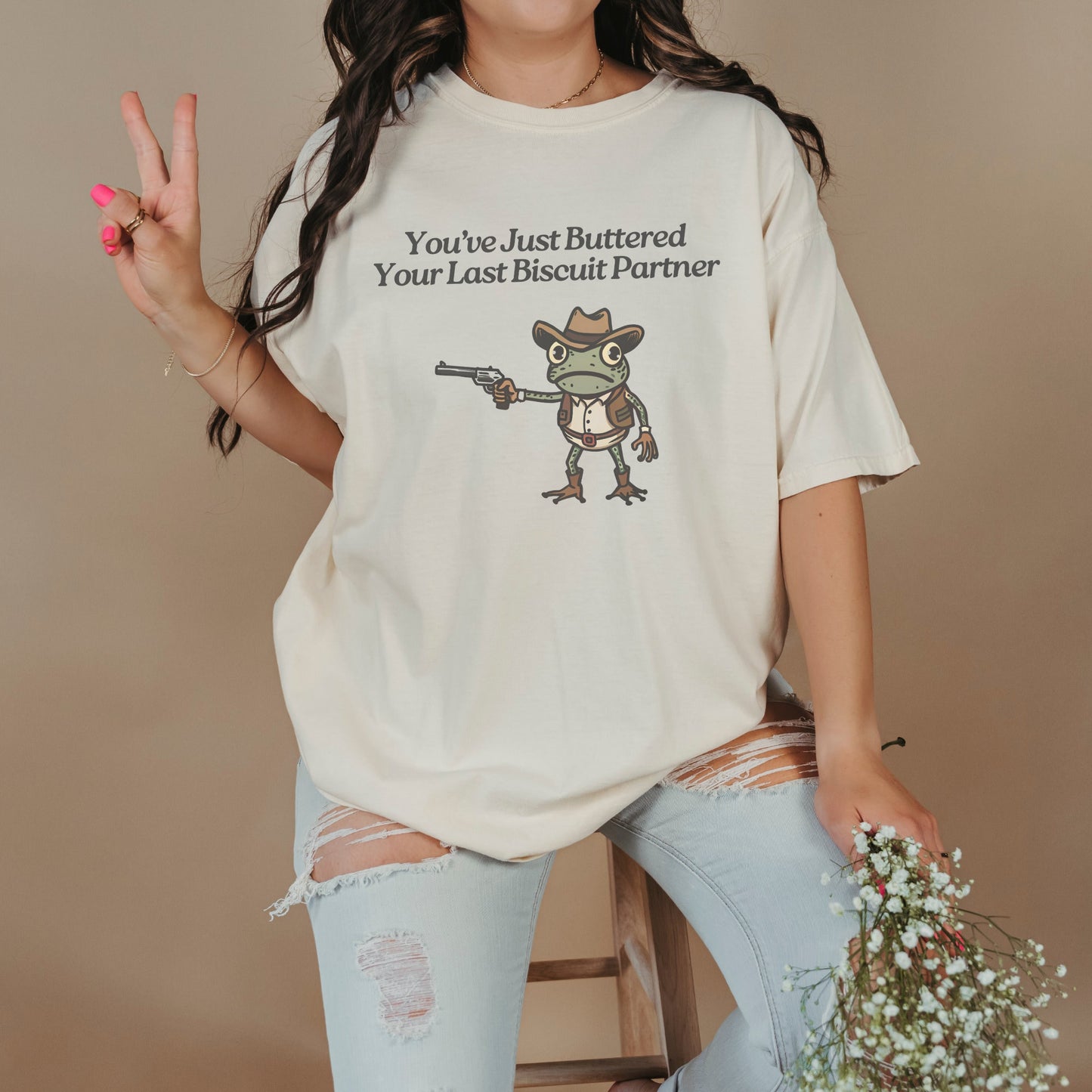 You’ve Just Buttered Your Last Biscuit Cowboy Frog Funny T-Shirt – Meme Tee