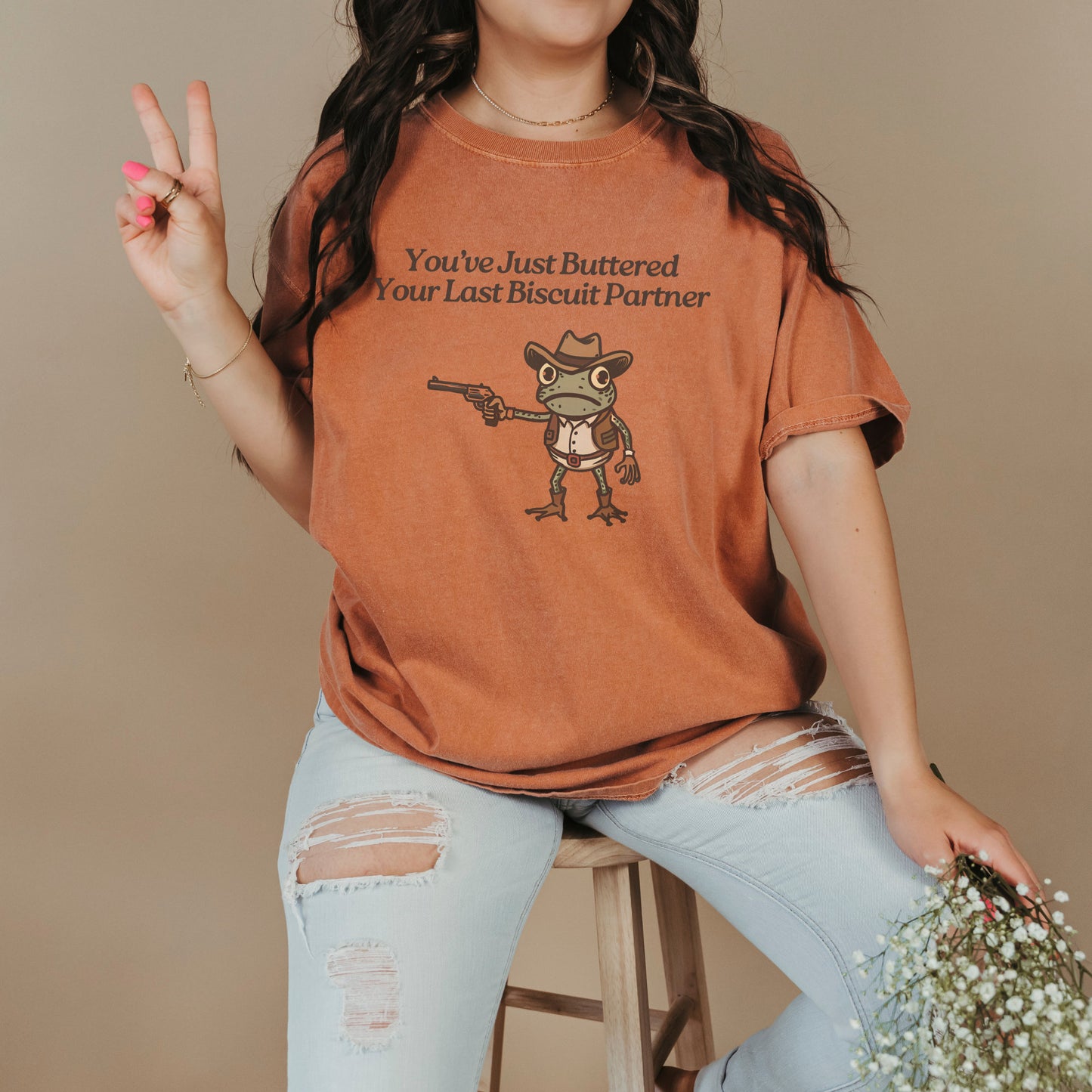 You’ve Just Buttered Your Last Biscuit Cowboy Frog Funny T-Shirt – Meme Tee