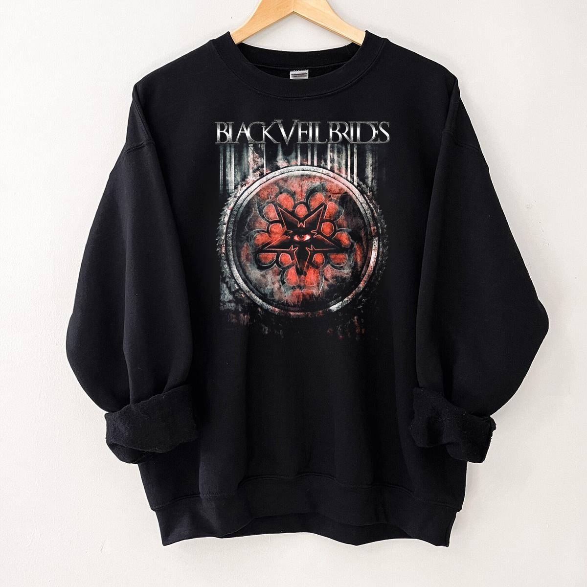 Black Veil Brides Vintage Retro Style Official Fan Rusted Black Unisex T-Shirt