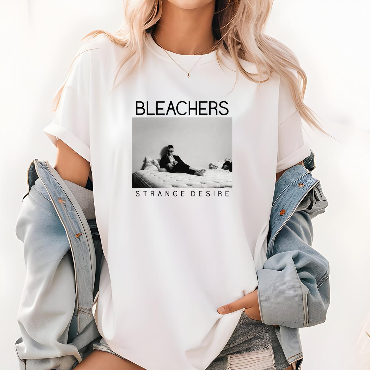 Bleachers Indie Pop Retro Wave Classic Official Fan Vintage 80s Design Unisex T-Shirt