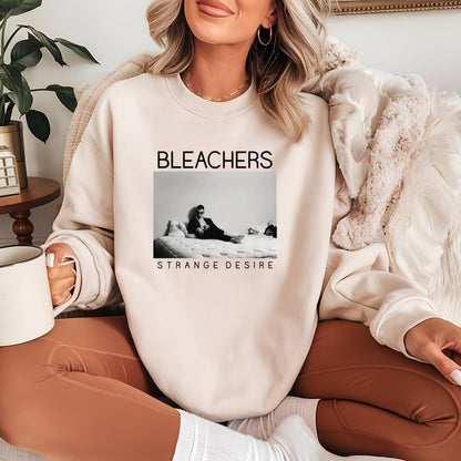 Bleachers Indie Pop Retro Wave Classic Official Fan Vintage 80s Design Unisex T-Shirt