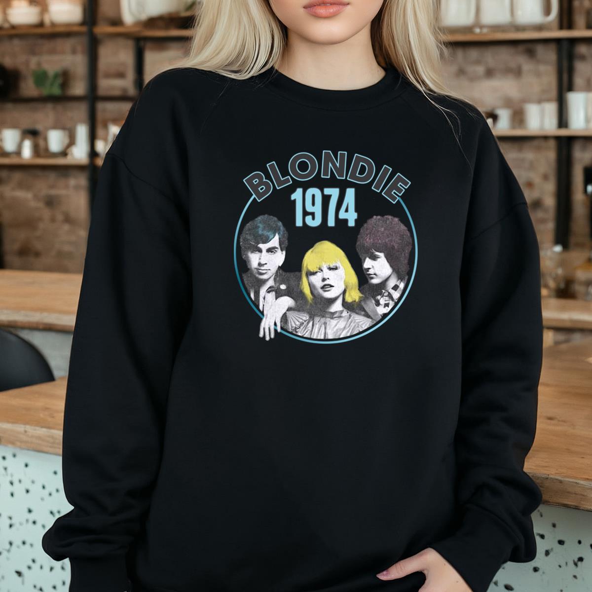 Blondie Vintage 1974 Debbie Harry Retro Creme Unisex T-Shirt