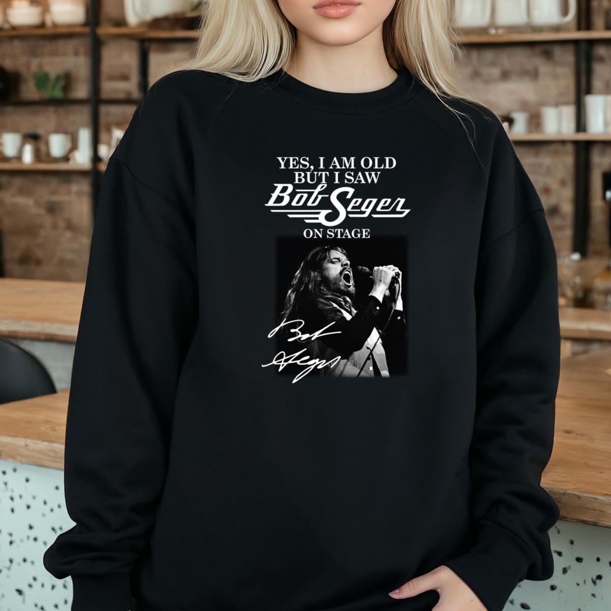 Bob Seger Vintage 70s On Stage Signature Fan Black Unisex T-Shirt