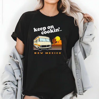 Breaking Bad RV New Mexico Desert Landscape Vintage Graphic T-Shirt 