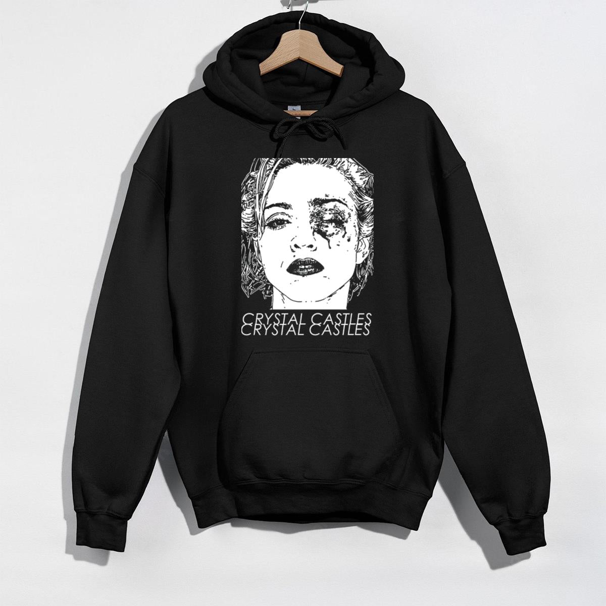 Cristal Castles Vintage 80s Rock Band Collector Retro Black Unisex T-Shirt