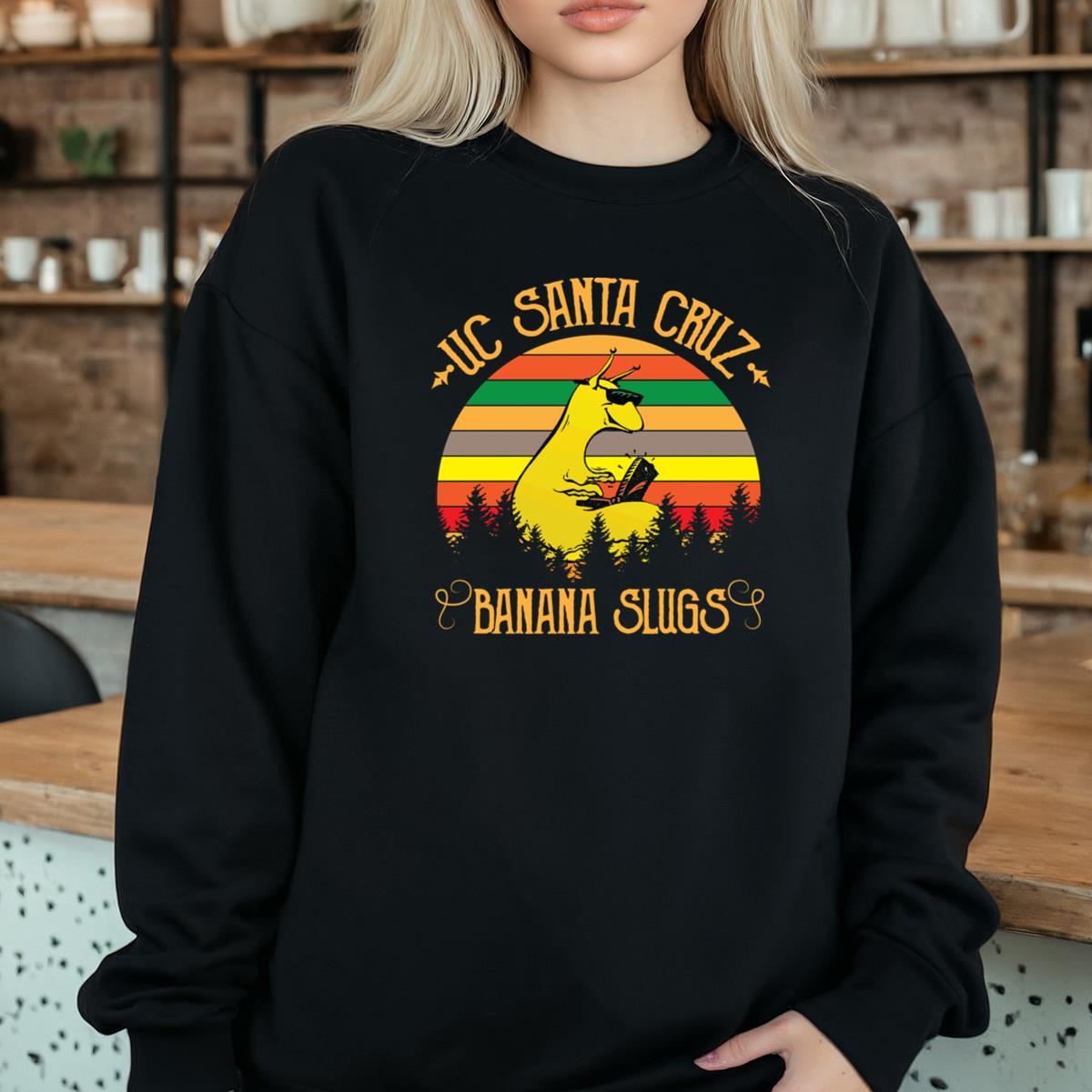 UC Santa Cruz Banana Slugs Vintage 90s College Sports Fan Retro Green Unisex T-Shirt