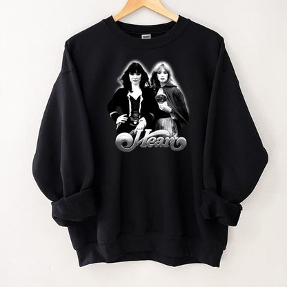 Vintage Styles Heart Band Official Fan Retro 70s Black Unisex T-Shirt