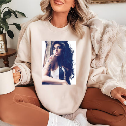 Winehouse Classic Retro 90s Music Fan Unisex T-Shirt