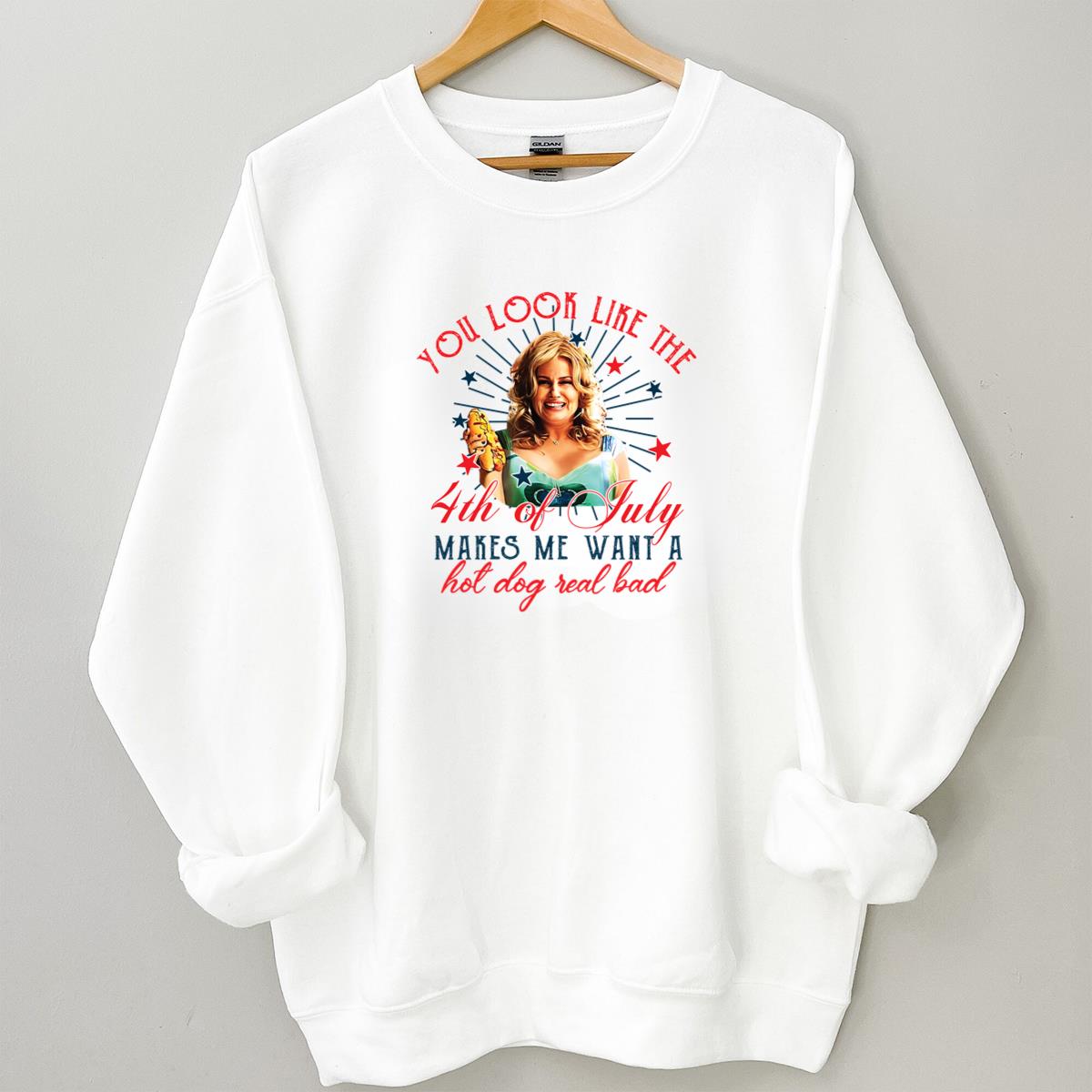 You Look Like The 4th Of July Makes Me Want A Hot Dog Real Bad Vintage Funny Graphic Design Unisex T-Shirt